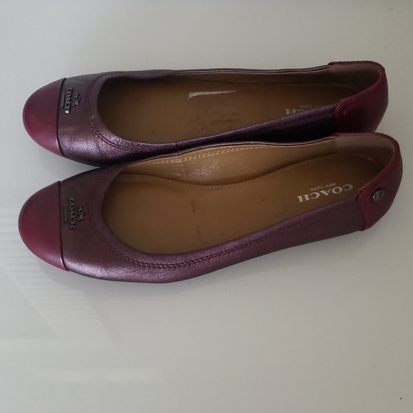 Shoes - Picture 4 of 4